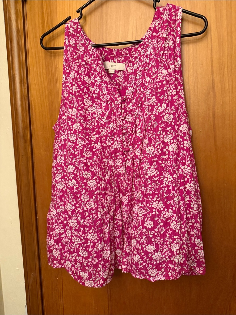 LOFT Hot Pink Floral Sleeveless Button-Front Top